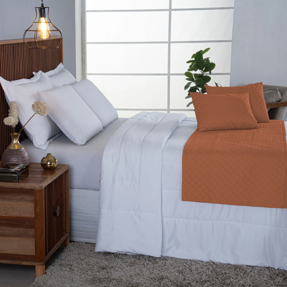 Kit Comfort Peseira de Cama com Almofadas — Terracota