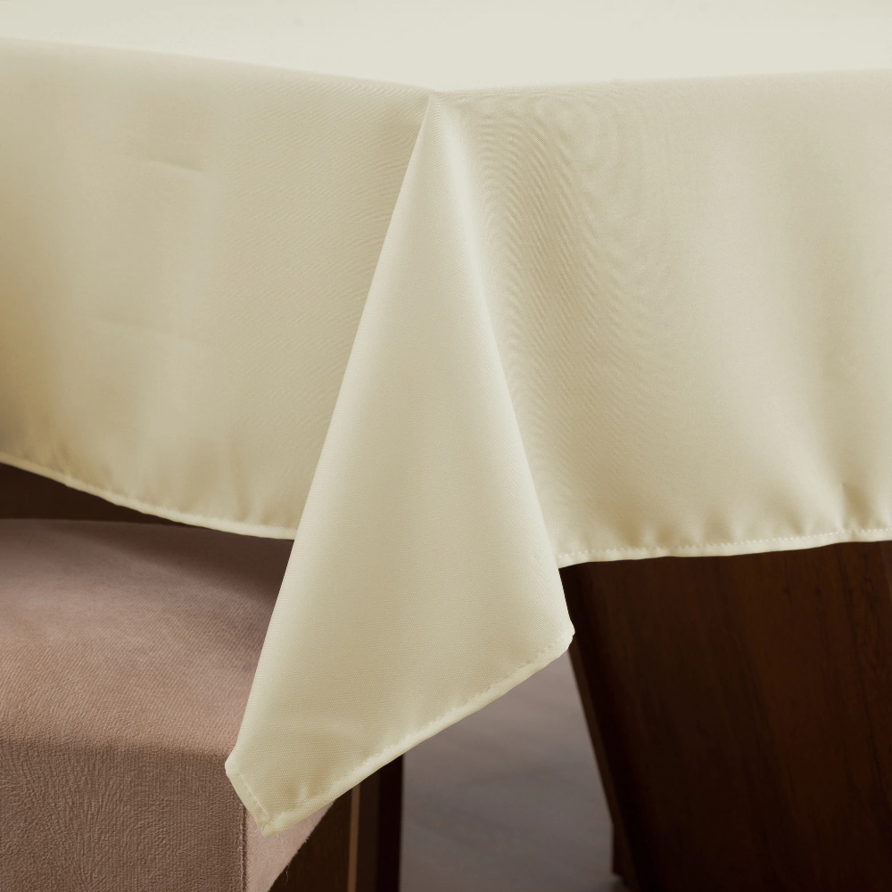 Toalha de Mesa Oxford Lisa — Linha Basic — Palha
